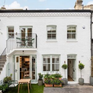 Inside a Restored £3,485,000 Mews House In Notting Hill