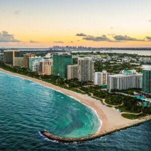 Touring a $10,000,000 Miami Beachfront Condo With Incredible Ocean Views