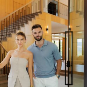 Inside a $14,995,000 Ocean View Estate In Malibu, California