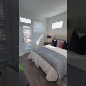 Would you like a tour to these beautiful townhome in Alpharetta?  #realestate #homeforsale